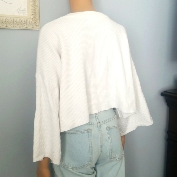 Modern Minimalist Cropped Knit Sweater | Oversized Boxy Textured Sleeves - Picture 8 of 15